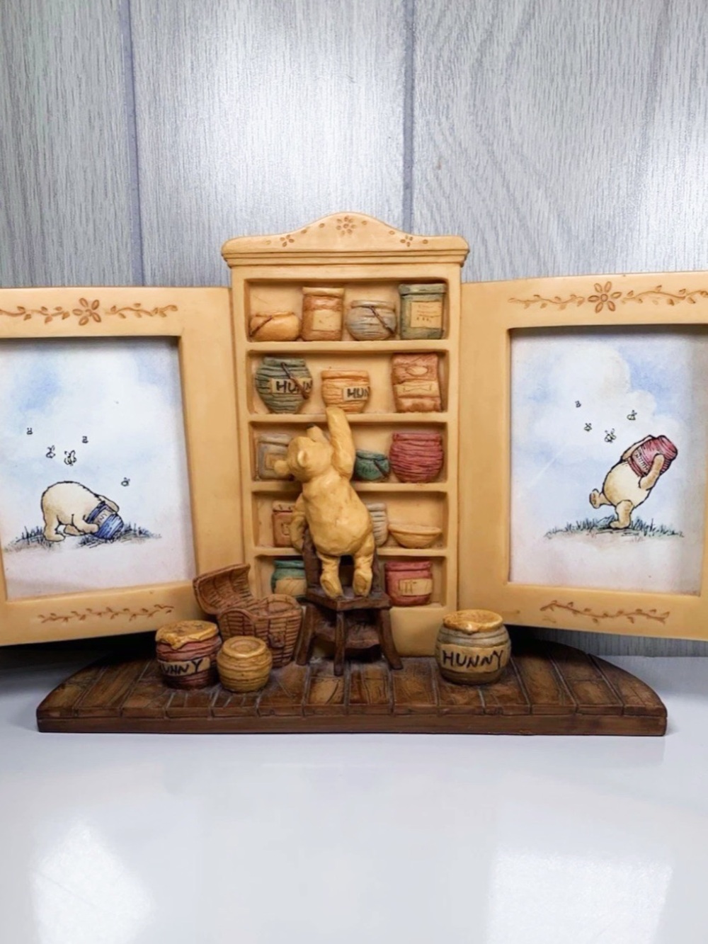 Classic Winnie The Pooh Double Photo Frame Charpente 3D Pooh Hunny Pots W/Box